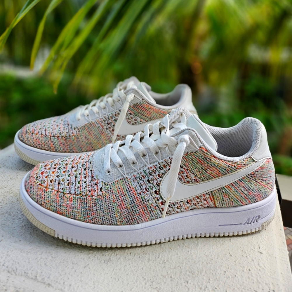 Size 11.5 - 2017 Nike Air Force 1 Low Flyknit